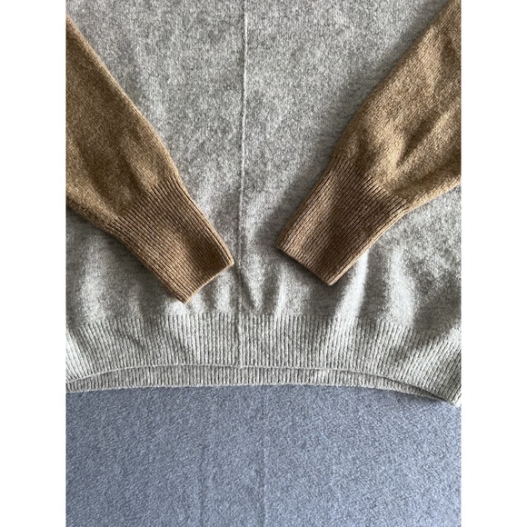 Vince Camuto Colorblock Raglan Sleeve Sweater Size M Cream With Brown Sleeves - Picture 3 of 11